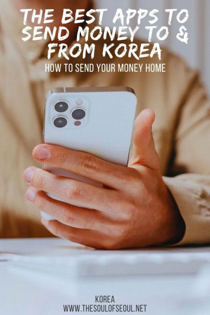 Foreign resident in Korea comparing exchange rates before sending money overseas